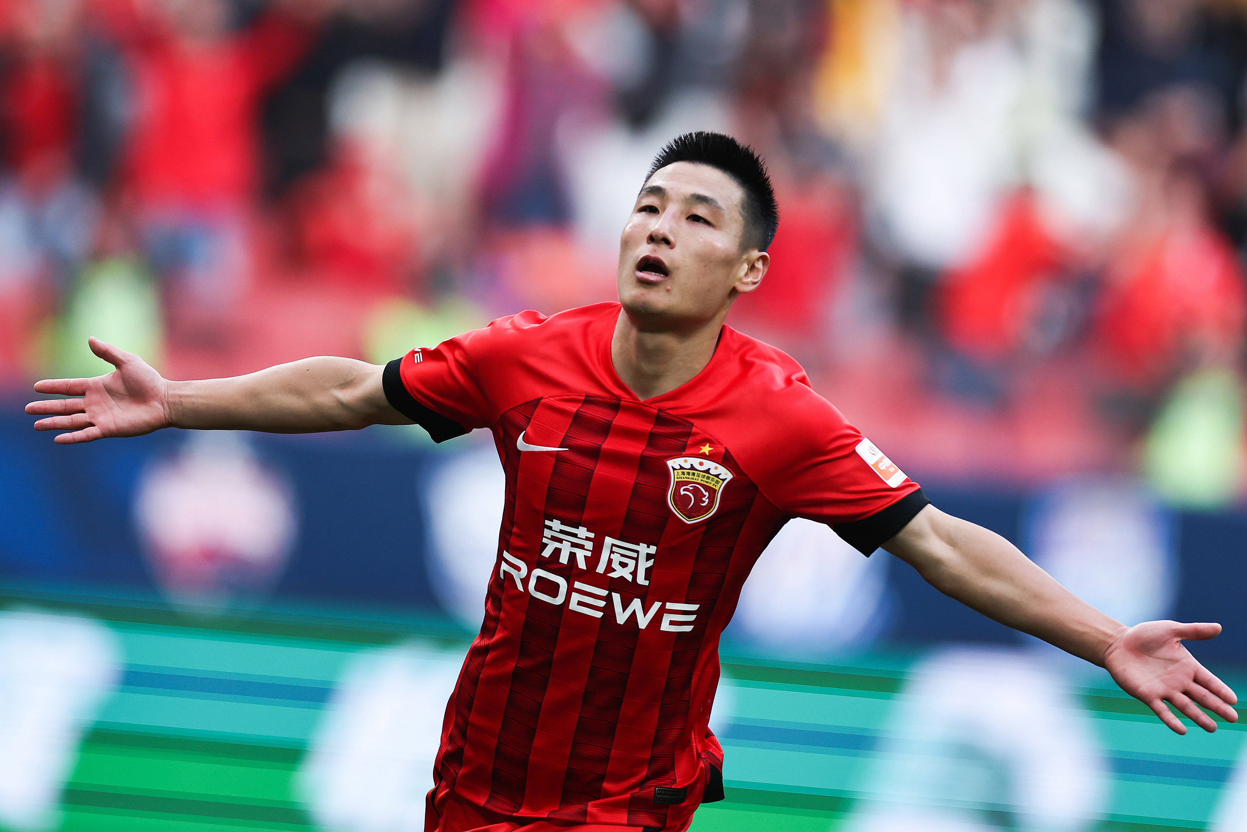 性更是引人 性更是引人