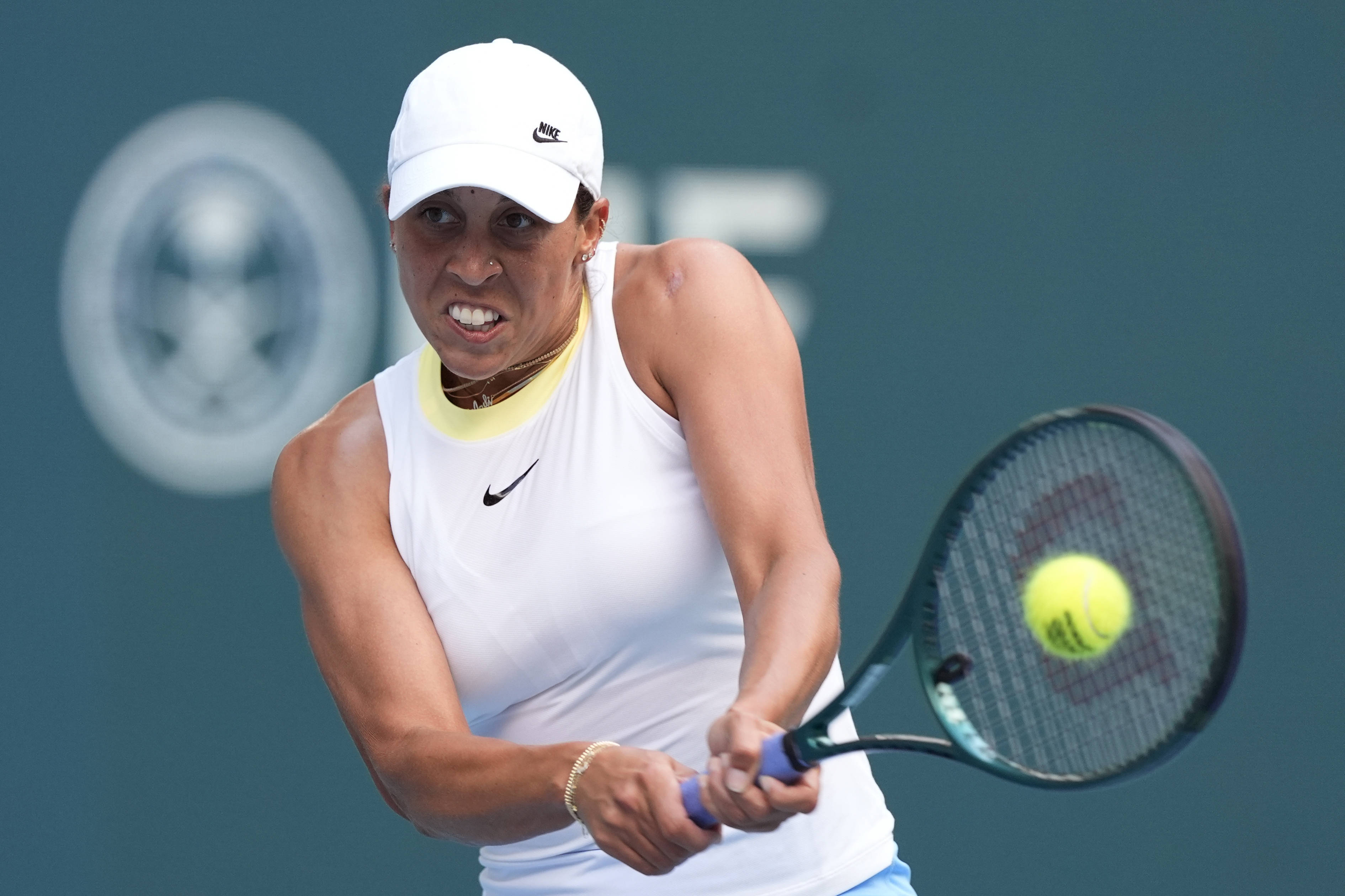 他带来了天 他带来了天