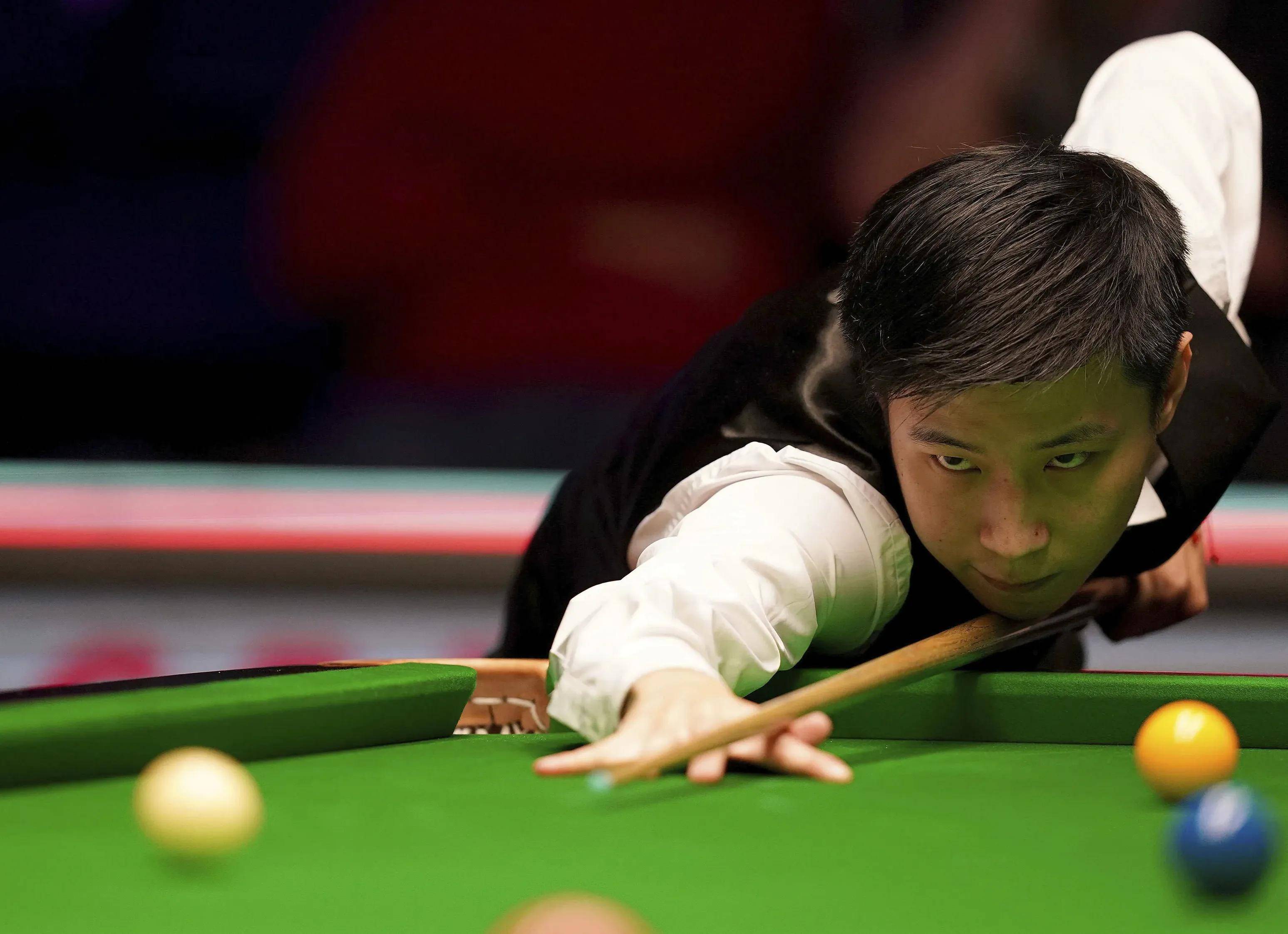 乒乓球——WTT重庆冠军赛：林昀儒晋级八强.